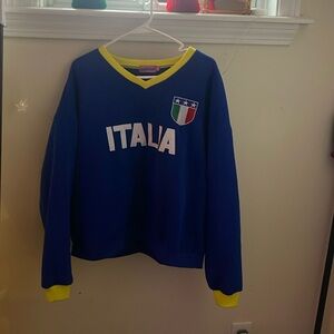 Cute ITALA sweater 😍